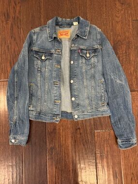 Levi's Women's Blue Denim Jacket